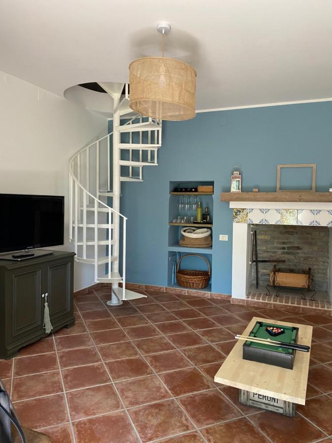Casale Cialifone Villa Alanno Luaran gambar